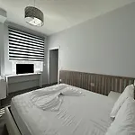 Colis Resort