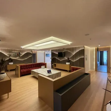 Colis Tirana