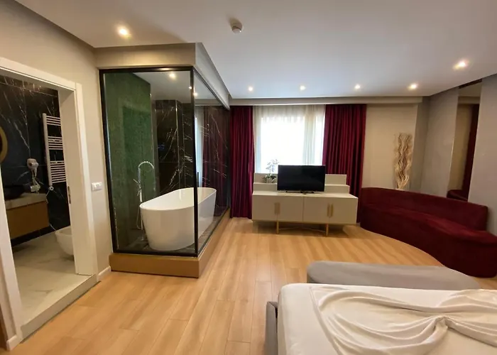 Курортный комплекс Colis *