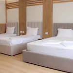 Colis Resort Kamez